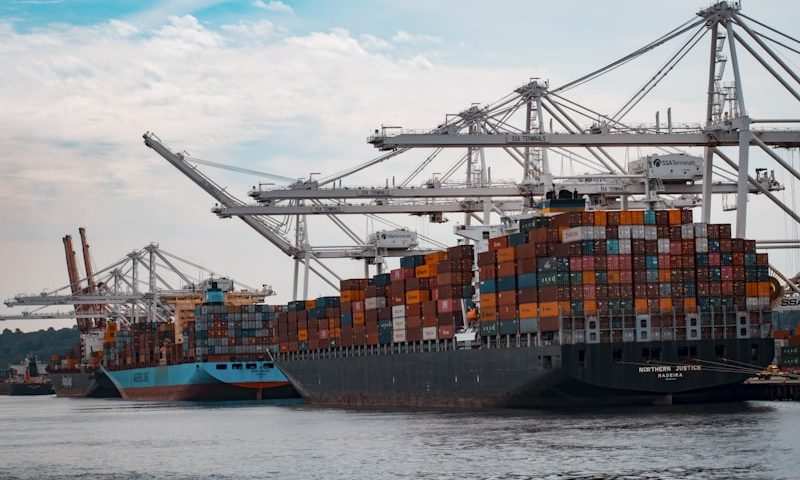 FOB vs CIF vs Ex-Works: Which Incoterm is Right for Your Import?